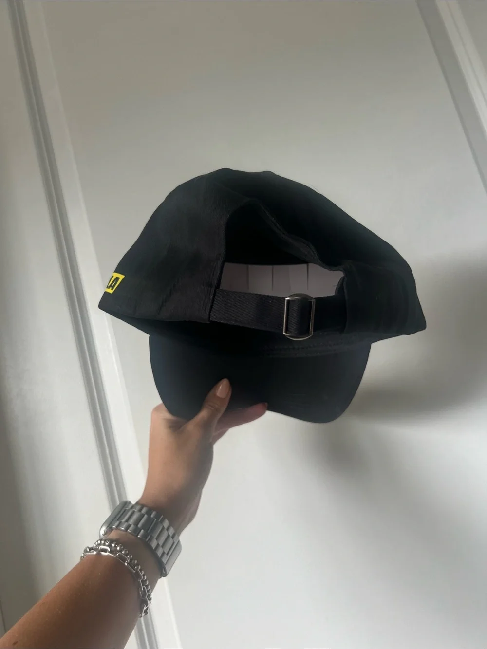 Joola pickleball Black Cap with Yellow Logo - Men's Hat